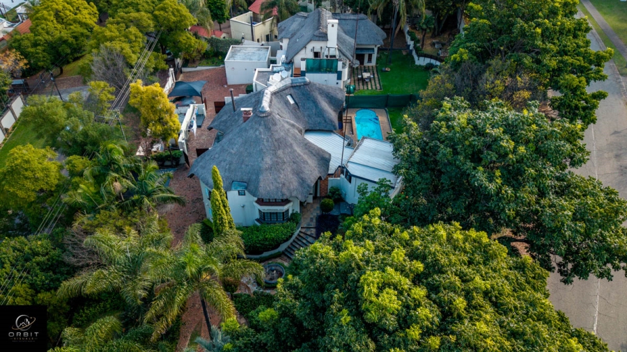10 Bedroom Property for Sale in Waterkloof Ridge Gauteng