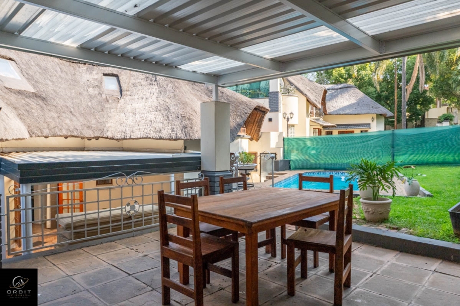 10 Bedroom Property for Sale in Waterkloof Ridge Gauteng