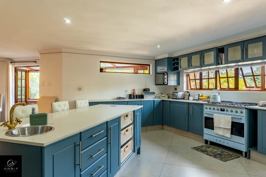 10 Bedroom Property for Sale in Waterkloof Ridge Gauteng