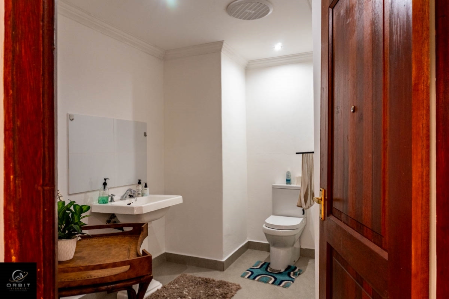 10 Bedroom Property for Sale in Waterkloof Ridge Gauteng
