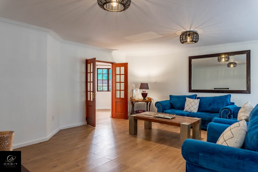 10 Bedroom Property for Sale in Waterkloof Ridge Gauteng