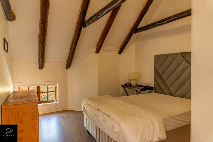 10 Bedroom Property for Sale in Waterkloof Ridge Gauteng