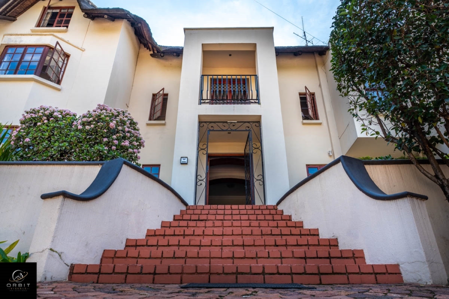 10 Bedroom Property for Sale in Waterkloof Ridge Gauteng