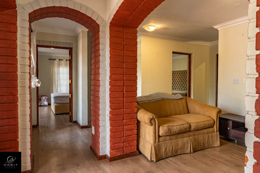 10 Bedroom Property for Sale in Waterkloof Ridge Gauteng