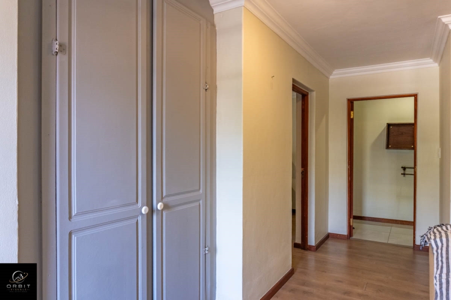 10 Bedroom Property for Sale in Waterkloof Ridge Gauteng