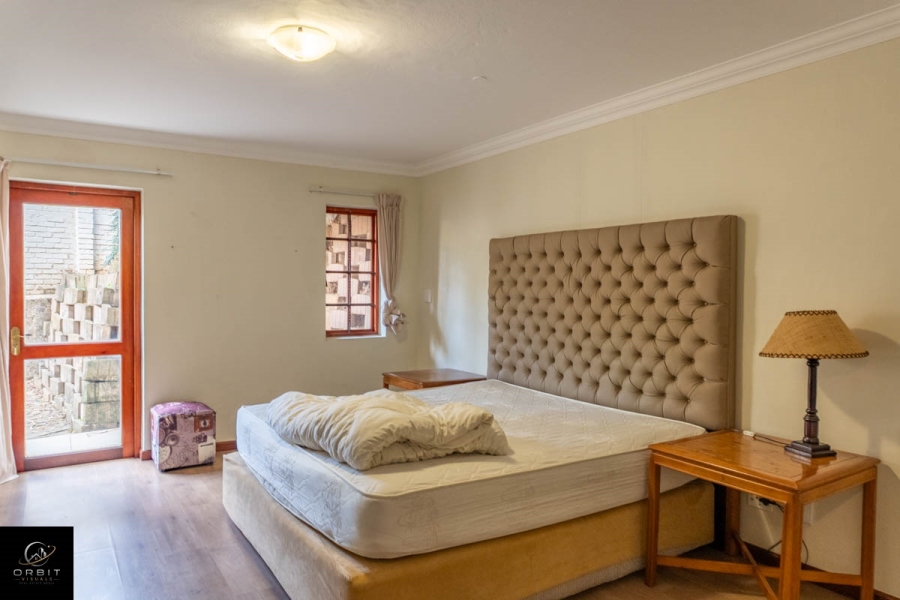 10 Bedroom Property for Sale in Waterkloof Ridge Gauteng