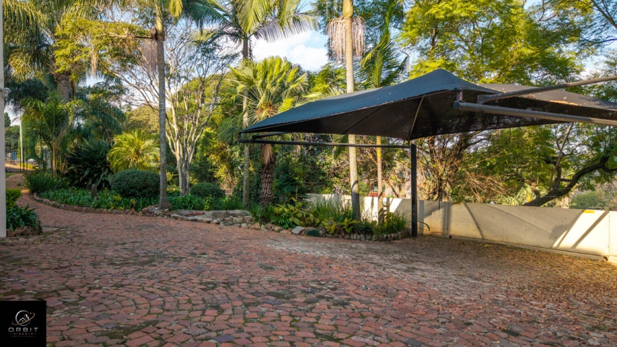 10 Bedroom Property for Sale in Waterkloof Ridge Gauteng