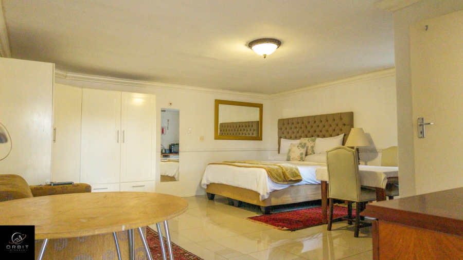 10 Bedroom Property for Sale in Waterkloof Ridge Gauteng