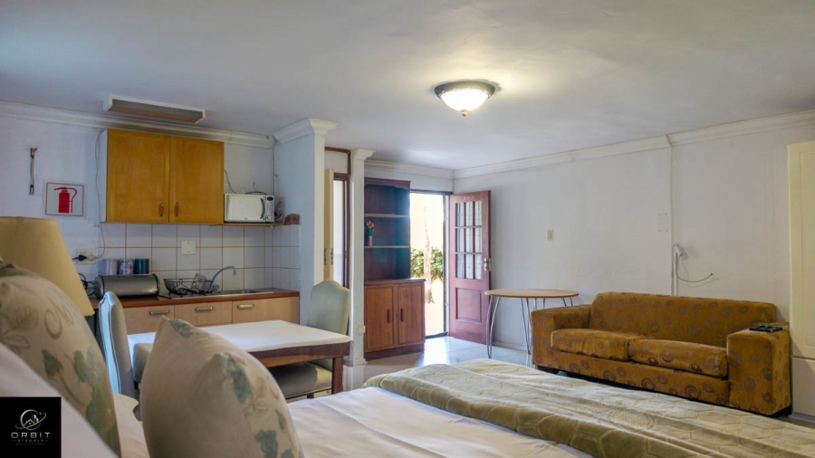 10 Bedroom Property for Sale in Waterkloof Ridge Gauteng