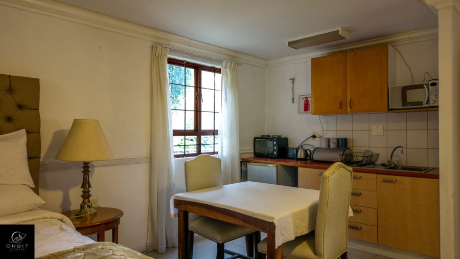 10 Bedroom Property for Sale in Waterkloof Ridge Gauteng