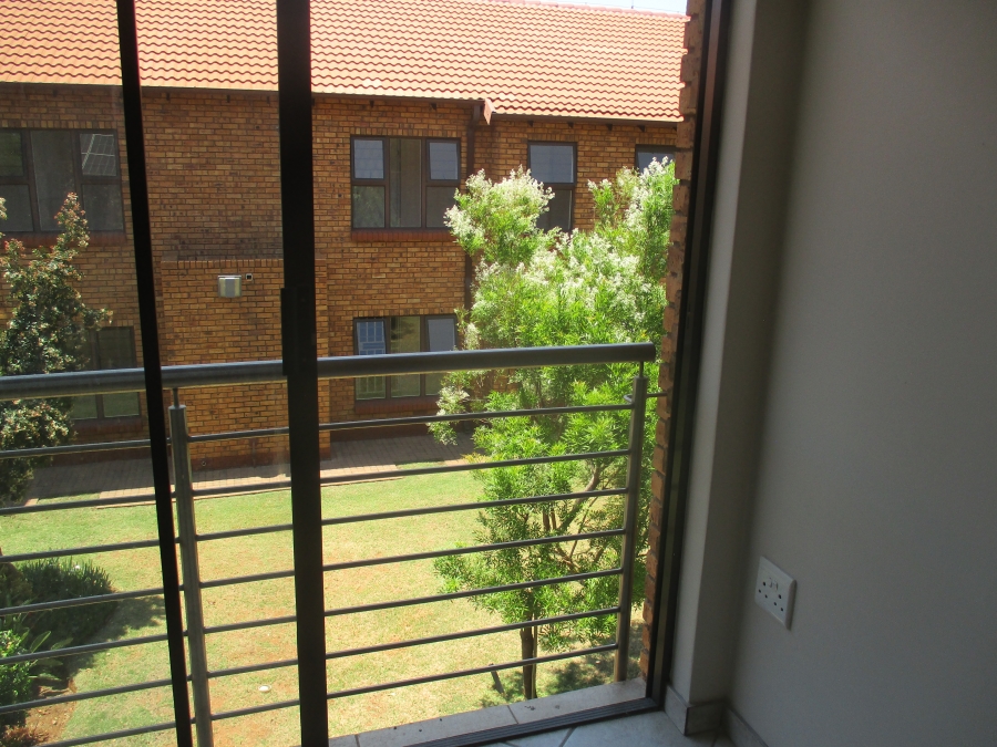 1 Bedroom Property for Sale in Willow Park Manor Gauteng