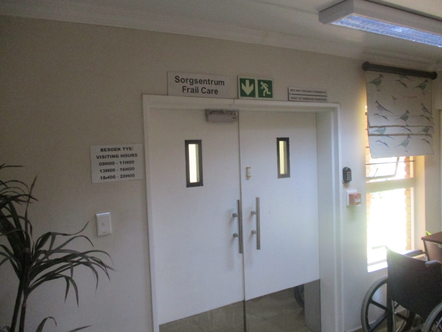 1 Bedroom Property for Sale in Willow Park Manor Gauteng