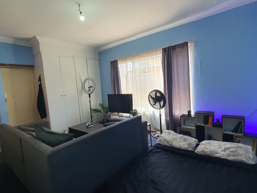5 Bedroom Property for Sale in Silverton Gauteng