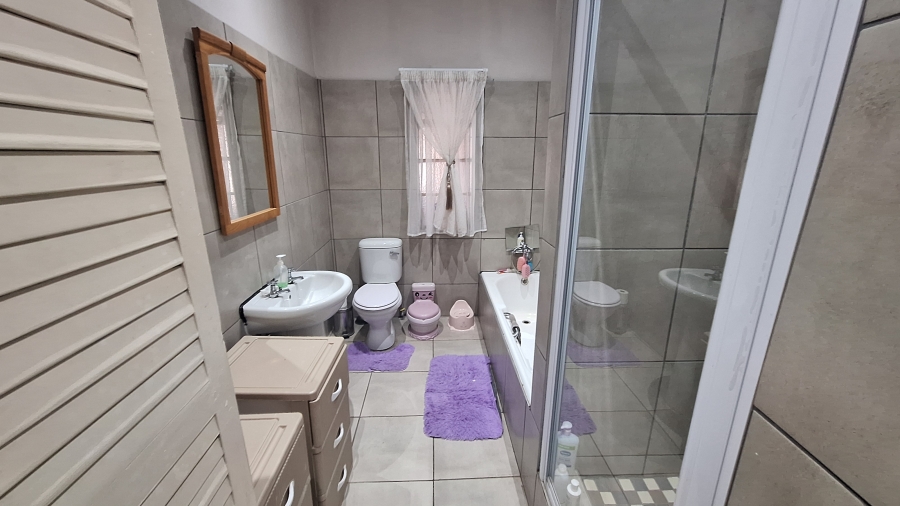 4 Bedroom Property for Sale in Mayville Gauteng