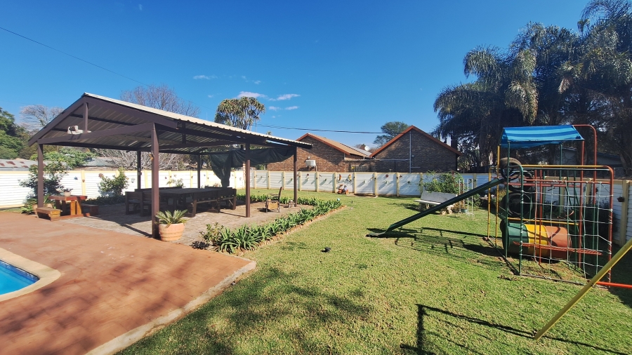 4 Bedroom Property for Sale in Mayville Gauteng