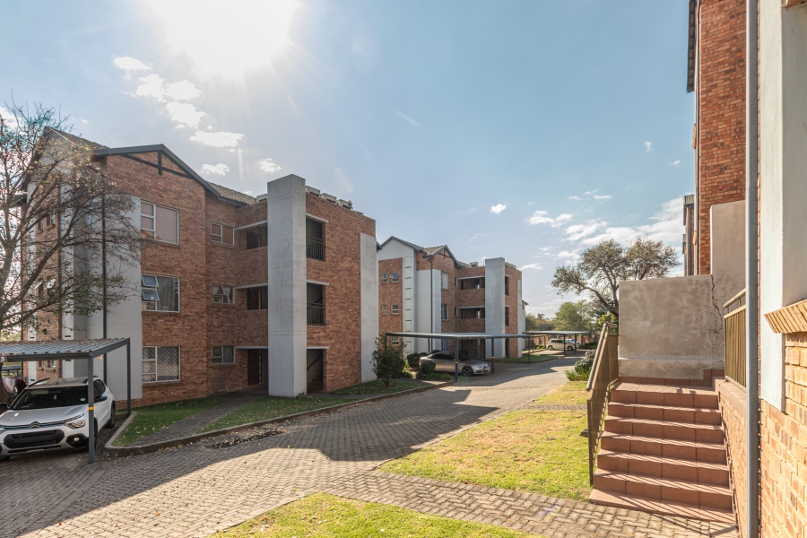2 Bedroom Property for Sale in Randpark Ridge Gauteng