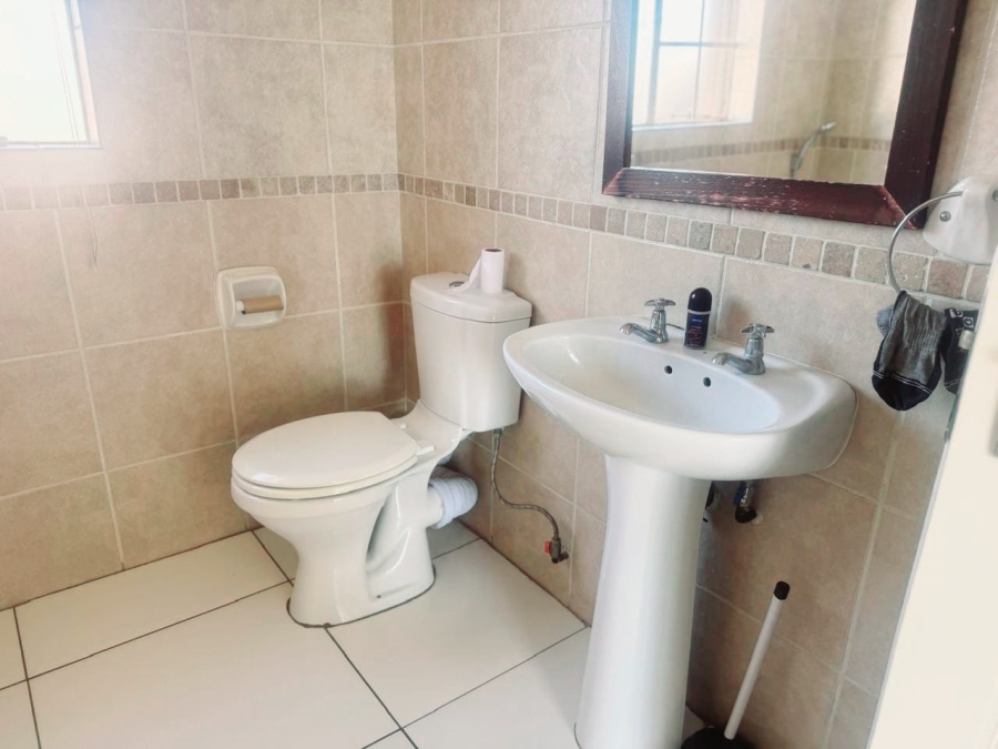 To Let 3 Bedroom Property for Rent in Noordwyk Gauteng
