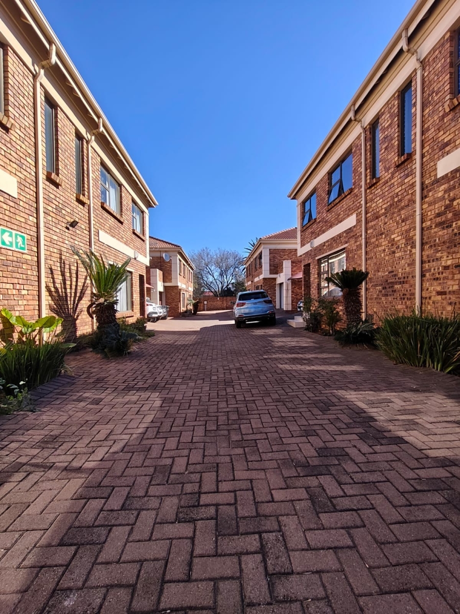3 Bedroom Property for Sale in Florentia Gauteng