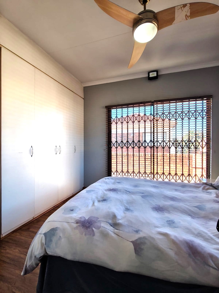 3 Bedroom Property for Sale in Florentia Gauteng