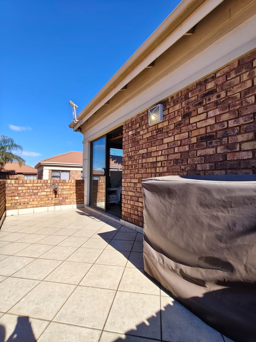 3 Bedroom Property for Sale in Florentia Gauteng