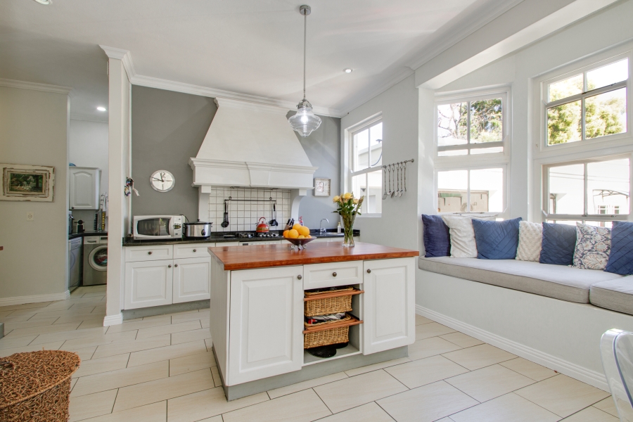 5 Bedroom Property for Sale in Fourways Gardens Gauteng