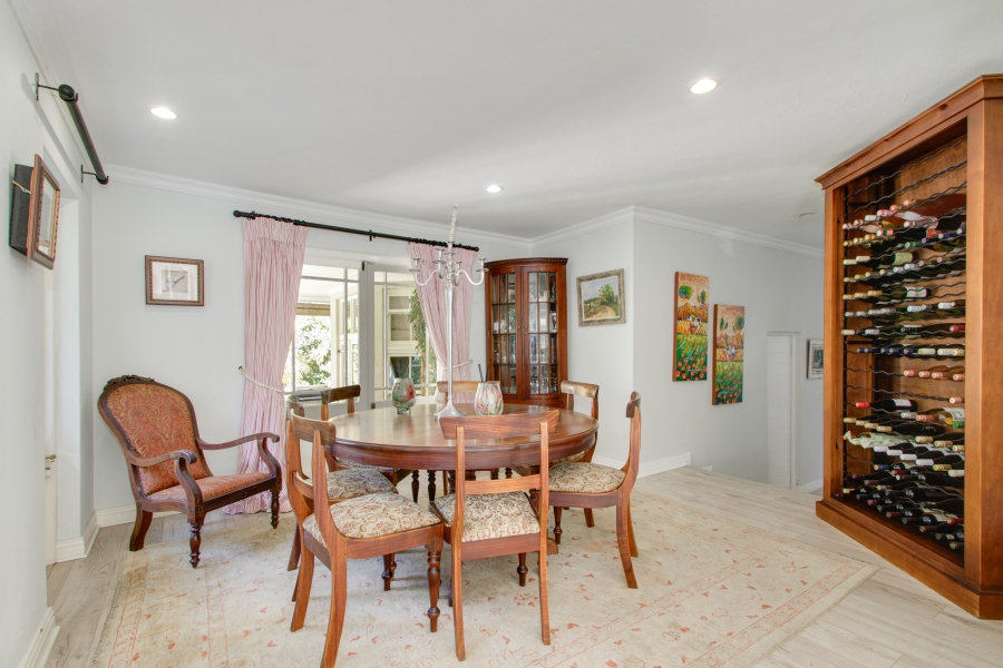 5 Bedroom Property for Sale in Fourways Gardens Gauteng