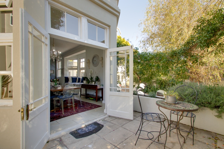 5 Bedroom Property for Sale in Fourways Gardens Gauteng