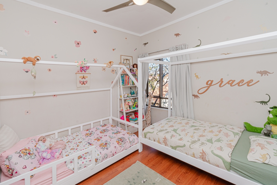 2 Bedroom Property for Sale in Lonehill Gauteng