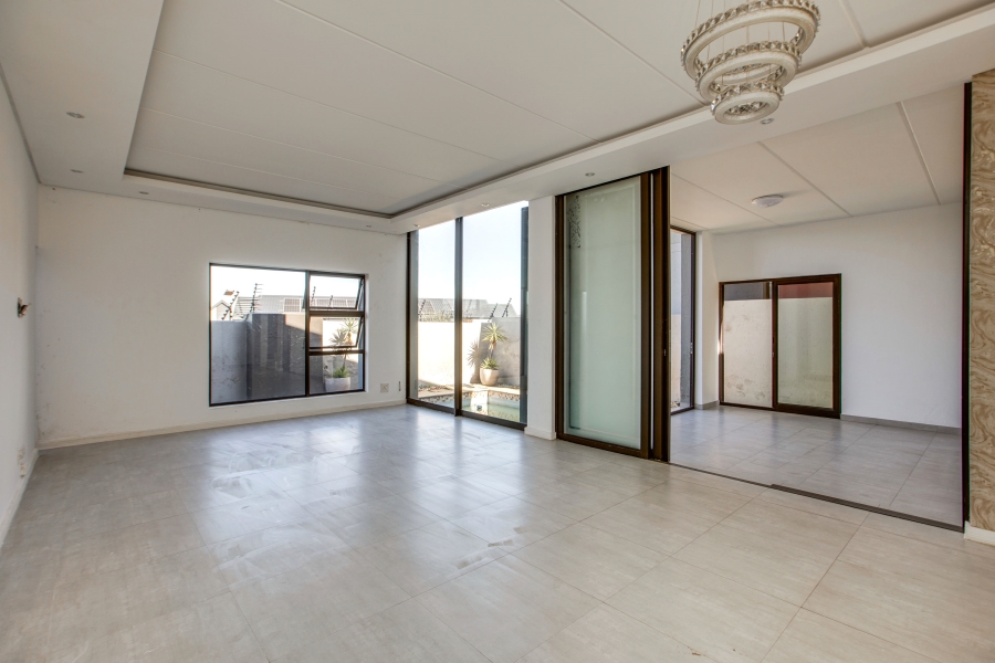 4 Bedroom Property for Sale in Craigavon Gauteng
