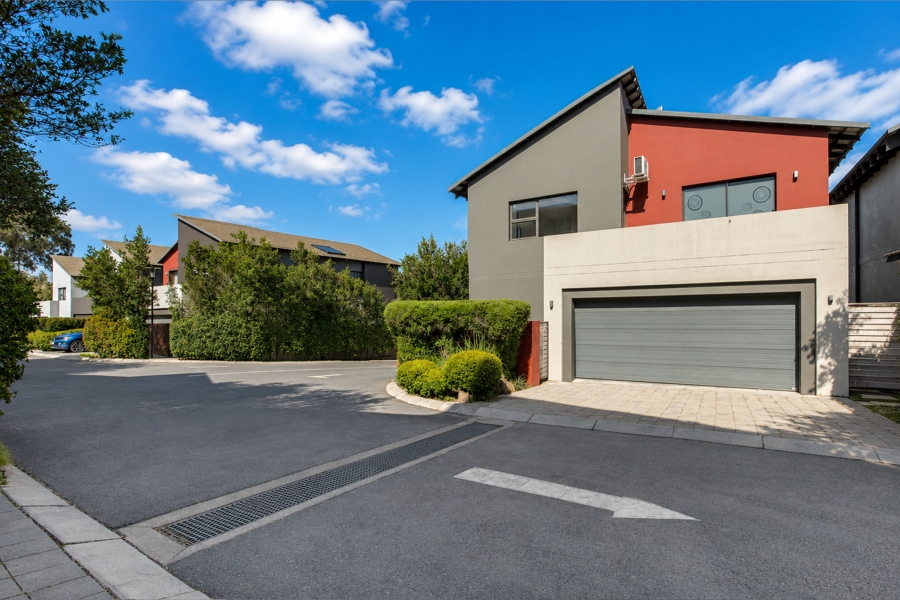 4 Bedroom Property for Sale in Craigavon Gauteng