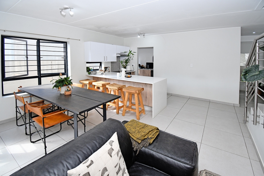 3 Bedroom Property for Sale in Broadacres Gauteng
