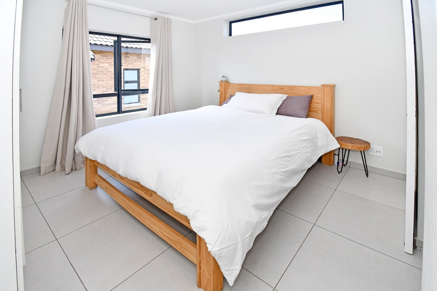 3 Bedroom Property for Sale in Broadacres Gauteng