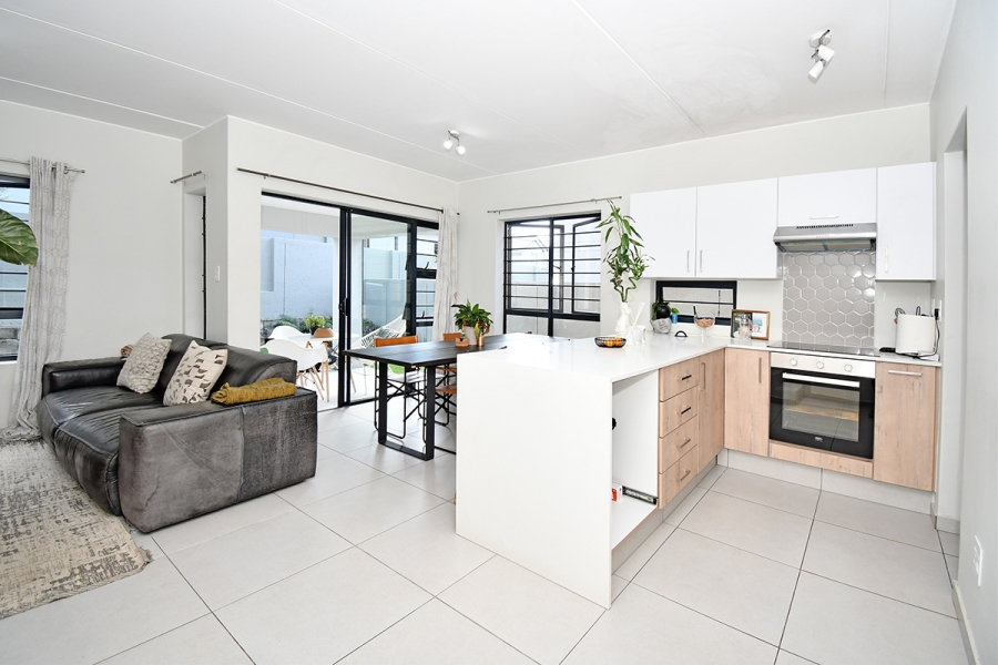 3 Bedroom Property for Sale in Broadacres Gauteng