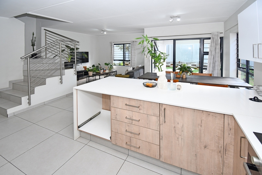 3 Bedroom Property for Sale in Broadacres Gauteng