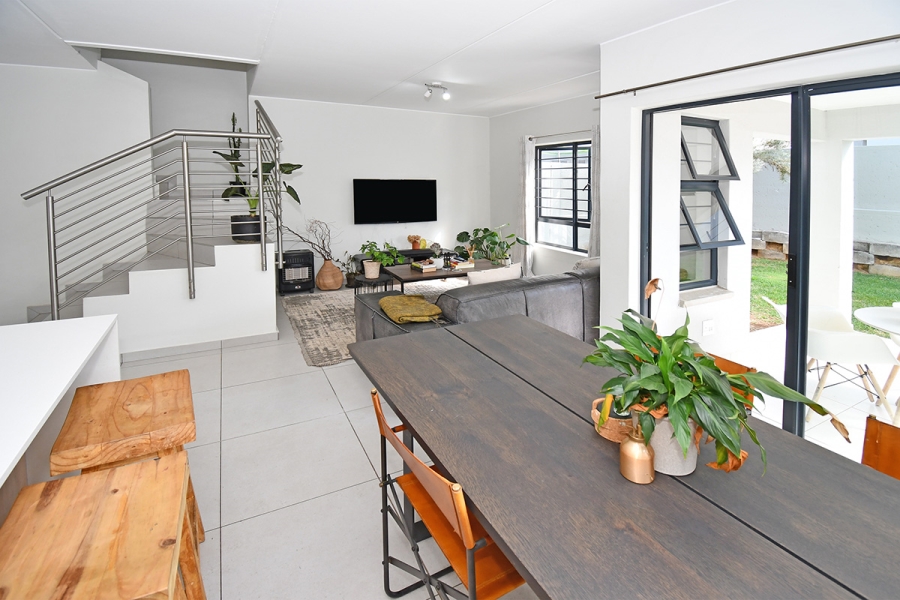 3 Bedroom Property for Sale in Broadacres Gauteng