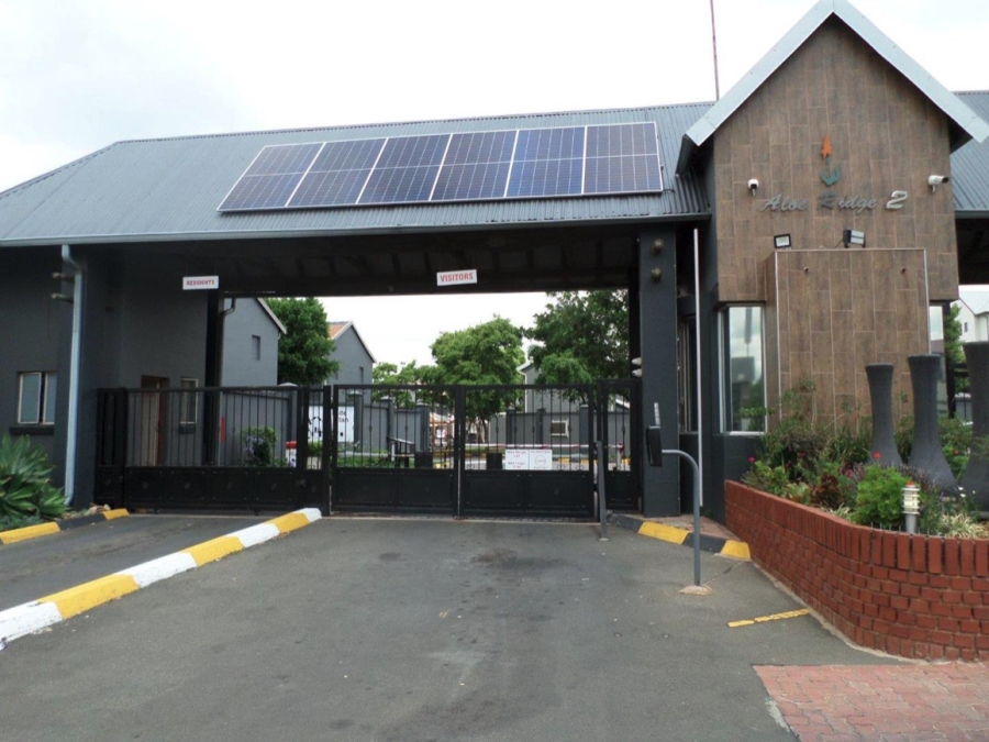 3 Bedroom Property for Sale in Aloe Ridge Estate Gauteng