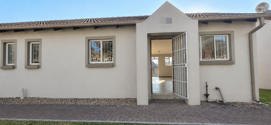 3 Bedroom Property for Sale in Aloe Ridge Estate Gauteng