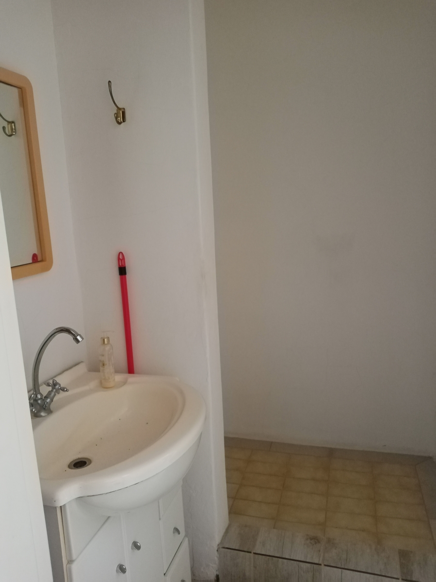 3 Bedroom Property for Sale in Bekkersdal Gauteng