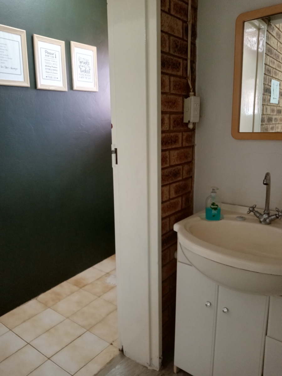 3 Bedroom Property for Sale in Bekkersdal Gauteng