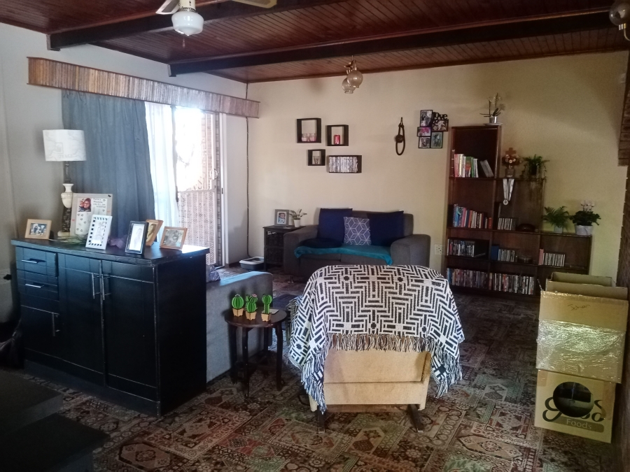3 Bedroom Property for Sale in Bekkersdal Gauteng
