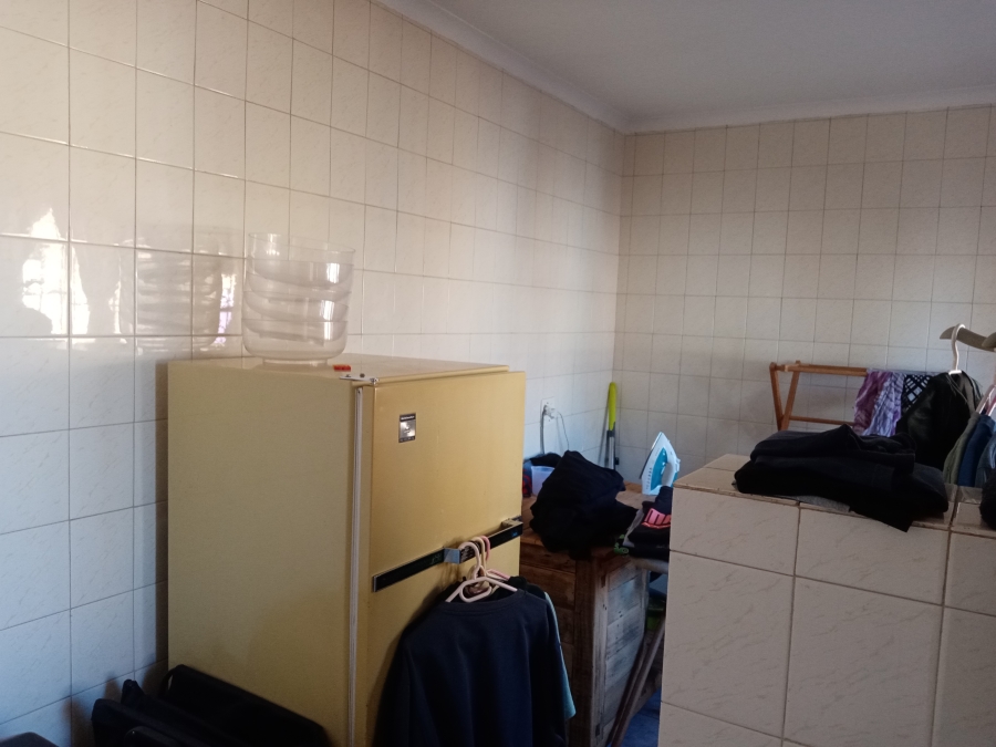 3 Bedroom Property for Sale in Bekkersdal Gauteng