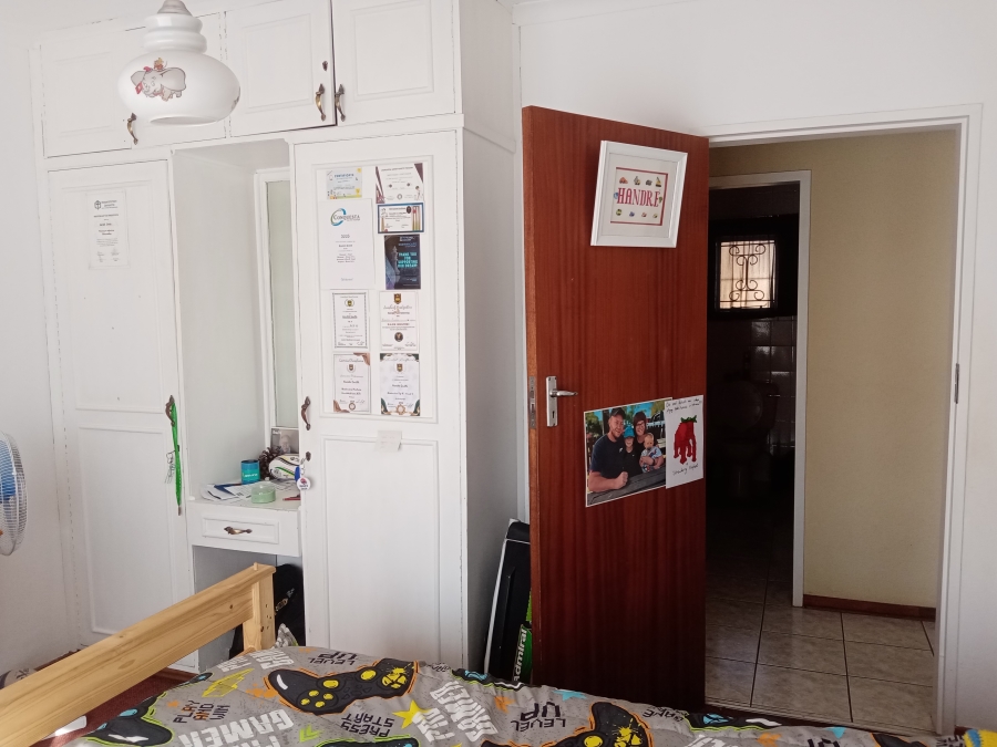 3 Bedroom Property for Sale in Bekkersdal Gauteng