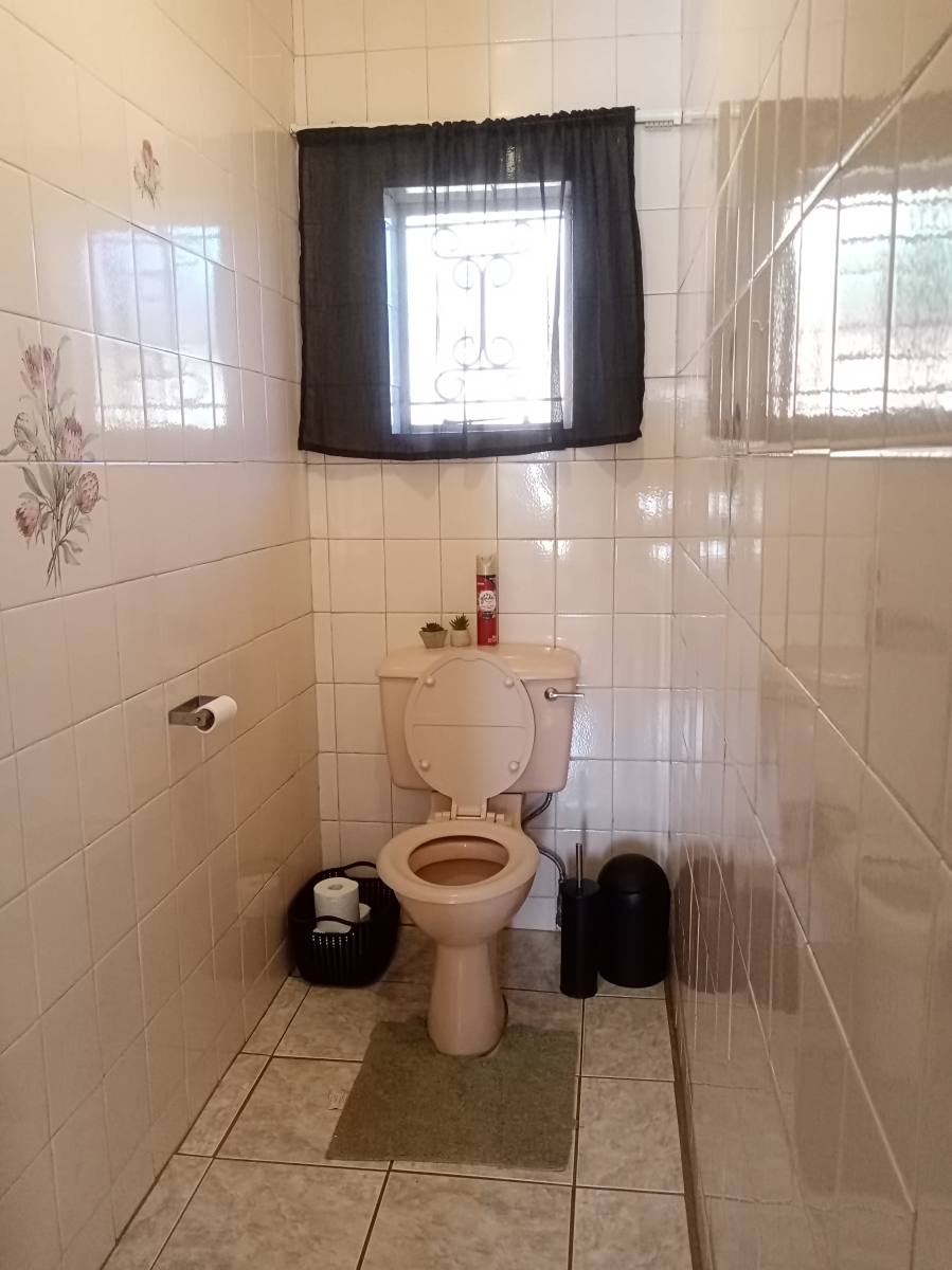 3 Bedroom Property for Sale in Bekkersdal Gauteng