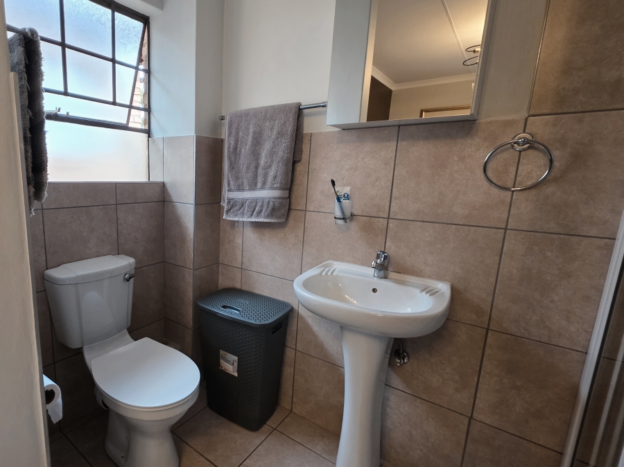 2 Bedroom Property for Sale in Hazeldean Gauteng