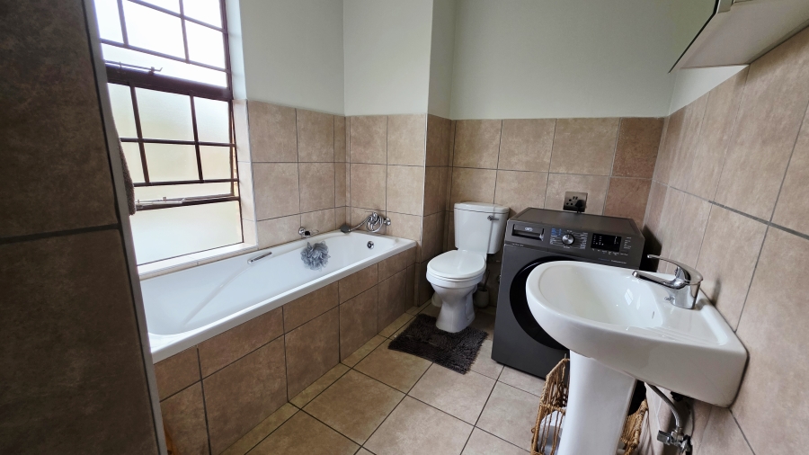 2 Bedroom Property for Sale in Hazeldean Gauteng