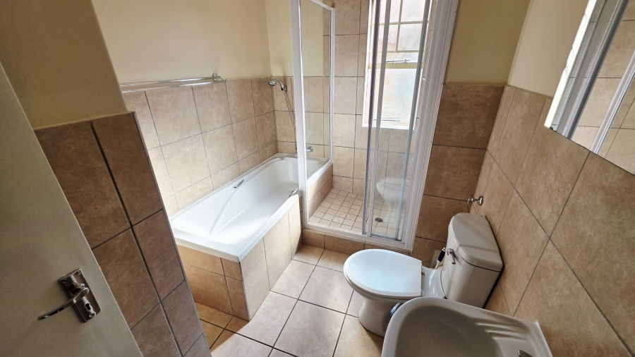 4 Bedroom Property for Sale in Hazeldean Gauteng