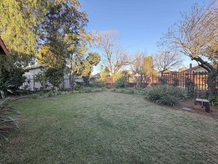 3 Bedroom Property for Sale in Queenswood Gauteng