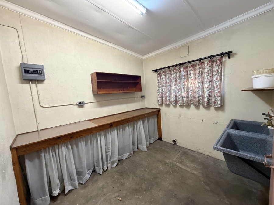 3 Bedroom Property for Sale in Queenswood Gauteng