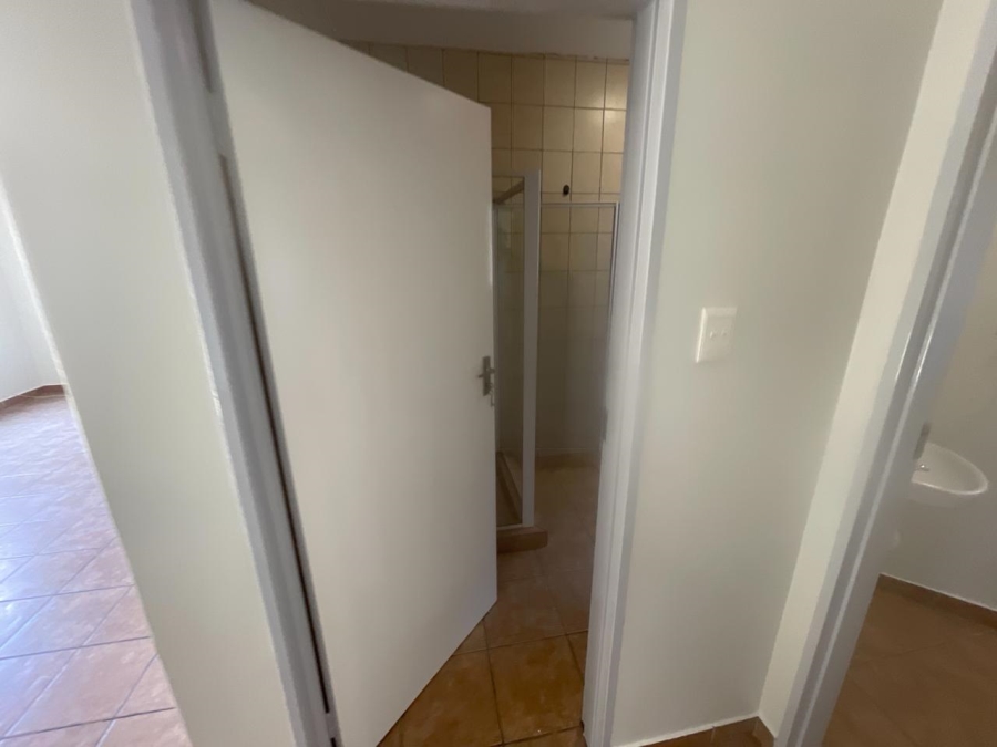 To Let 2 Bedroom Property for Rent in Rietfontein Gauteng
