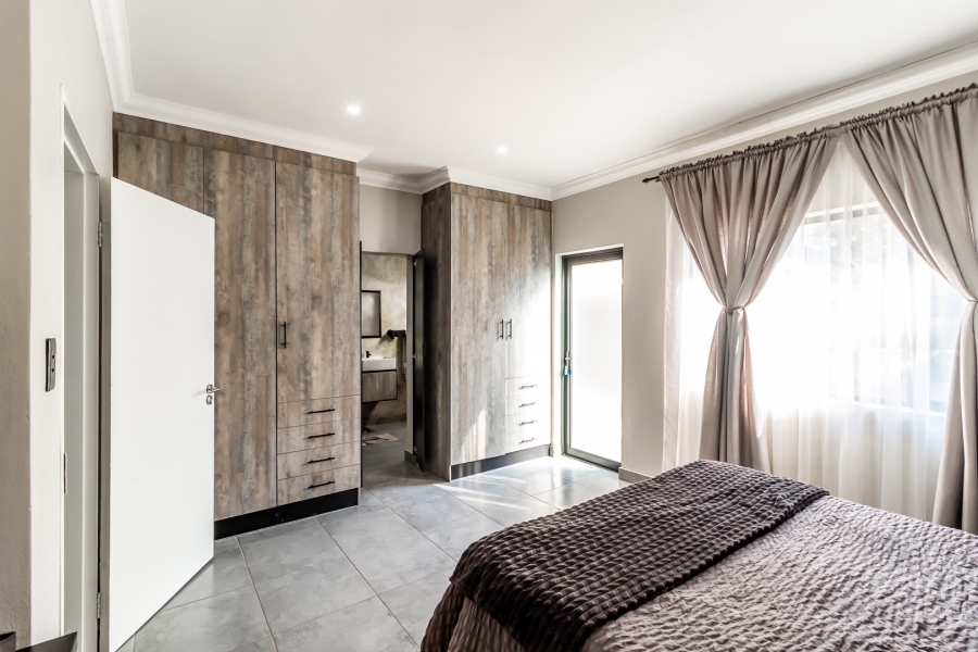 4 Bedroom Property for Sale in Rietfontein Gauteng